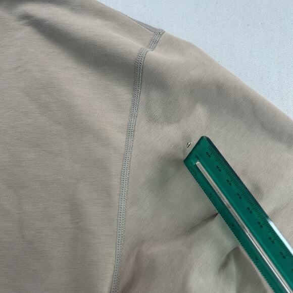 BYLT Drop Cut S/S Lux Shirt Men XL Brown Stretch Performance Workout Outdoor - Picture 4 of 7